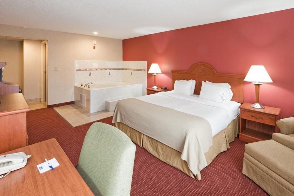 Holiday Inn Express Cincinnati-Lawrenceburg Exterior foto