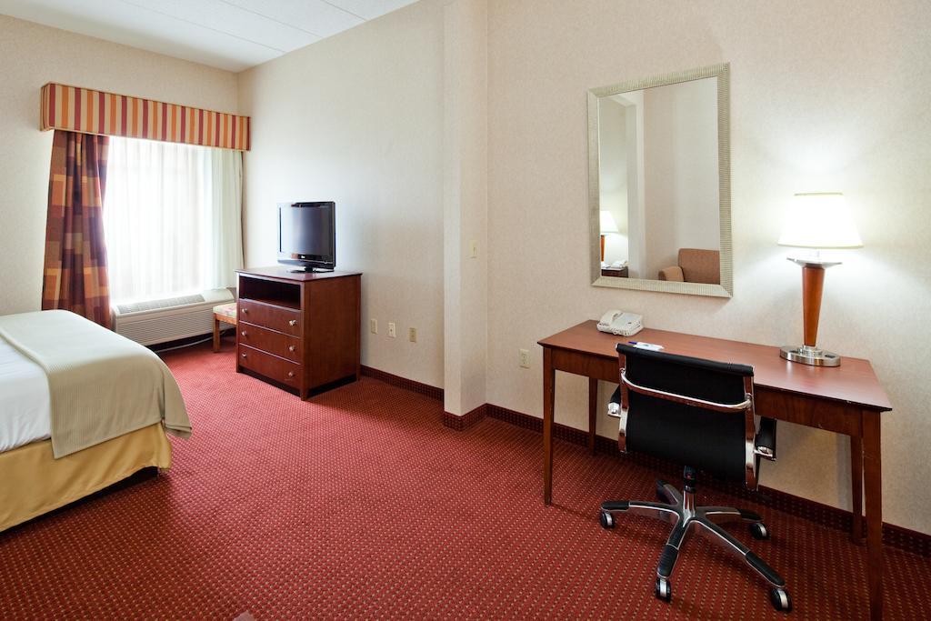 Holiday Inn Express Cincinnati-Lawrenceburg Exterior foto