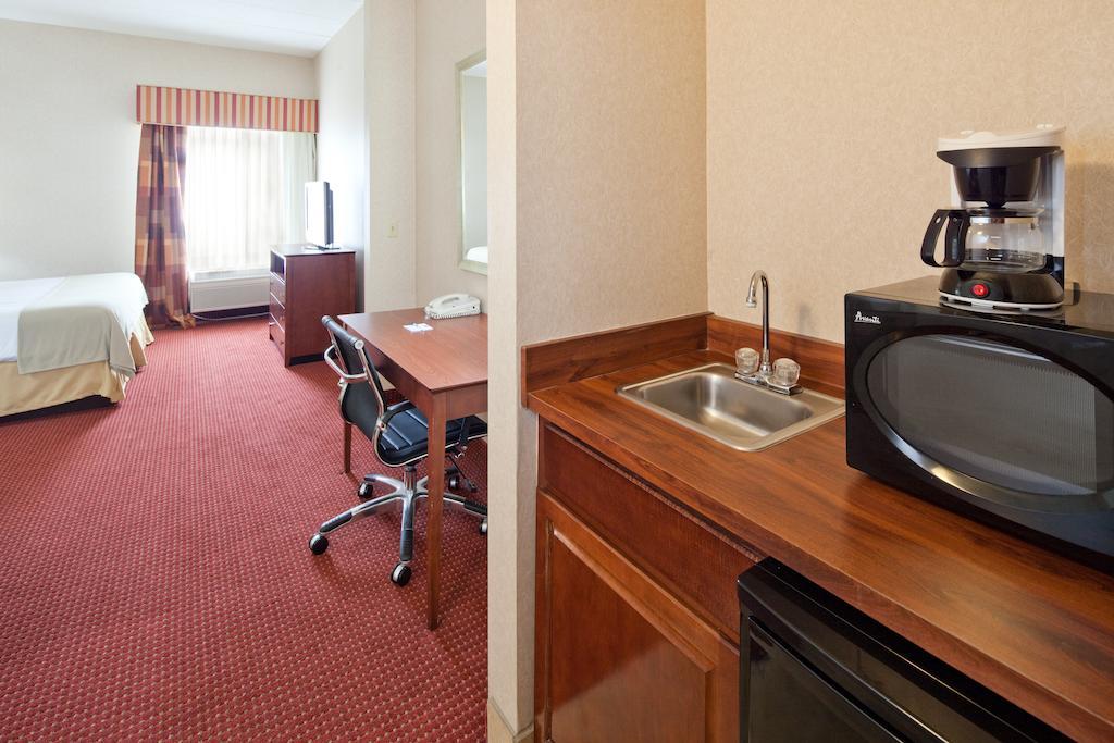 Holiday Inn Express Cincinnati-Lawrenceburg Exterior foto